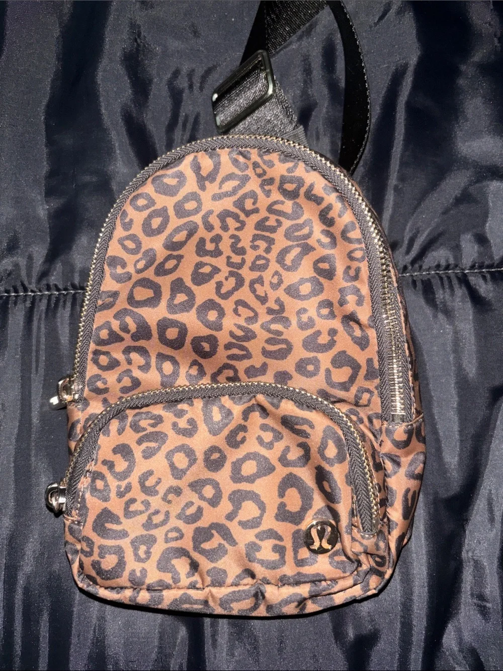 Lululemon cheetah or leopard print I get them mixed up!